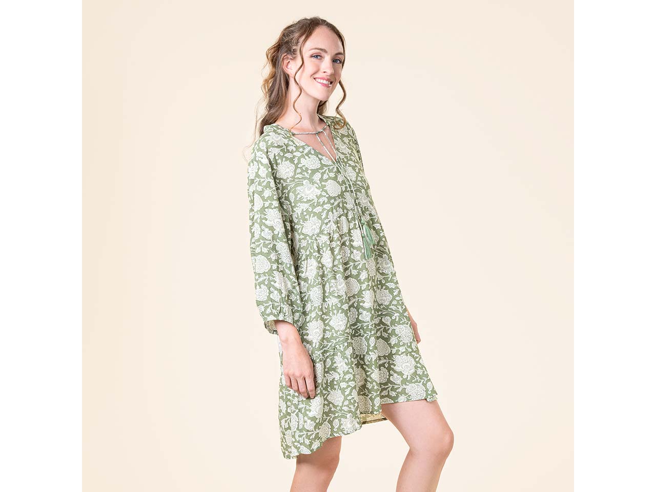 Living Crafts Damen-Midi-Kleid "THYMIANE" mit V-Ausschnitt, botanical/flowers, Gr. 38