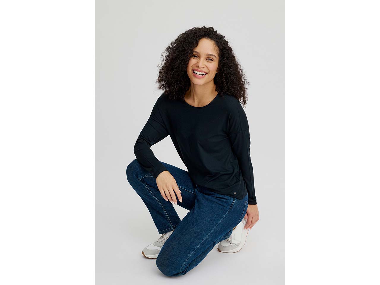 tranquillo Damen-Langarmshirt mit überschnittenen Schultern, black, Gr. L