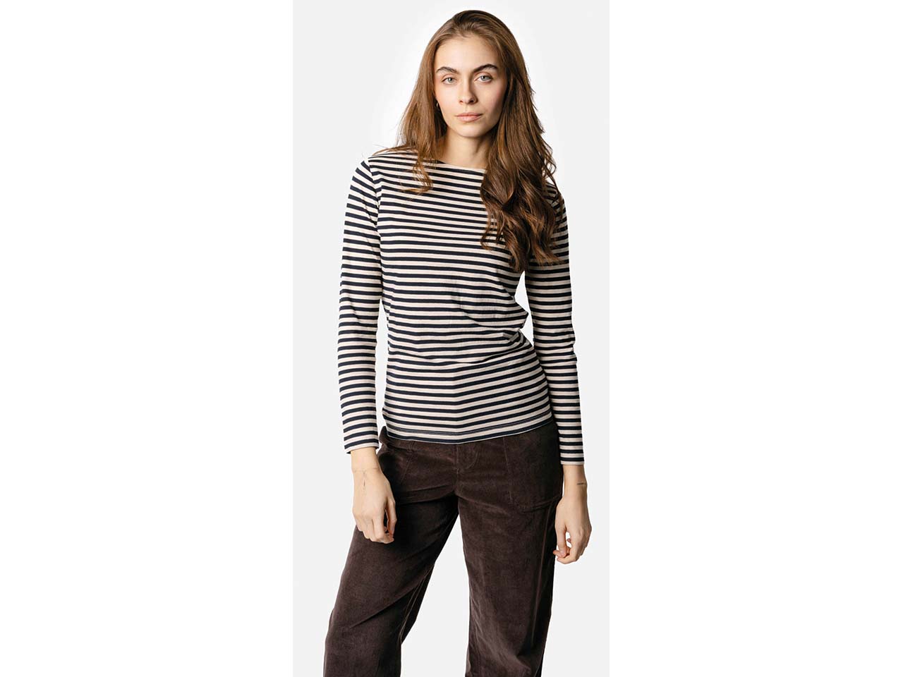 Living Crafts Bio-Damen-Langarmshirt "SINIA" mit U-Boot-Ausschnitt, ink blue/dove, Gr. S
