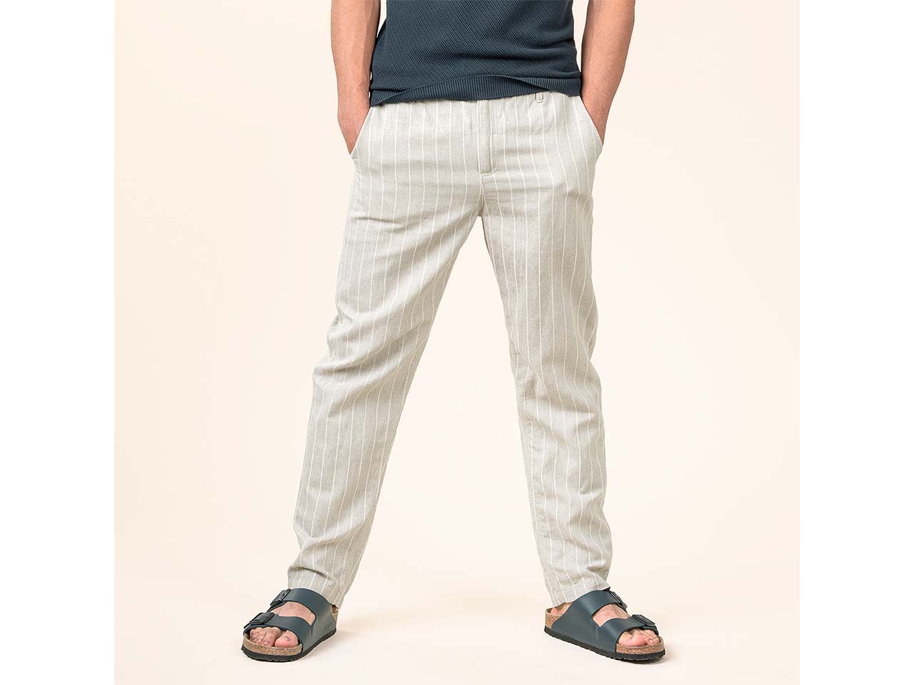 Living Crafts Herren-Leinen-Hose "OLEG" mit Taschen, natural/pinstripe, Gr. 36R