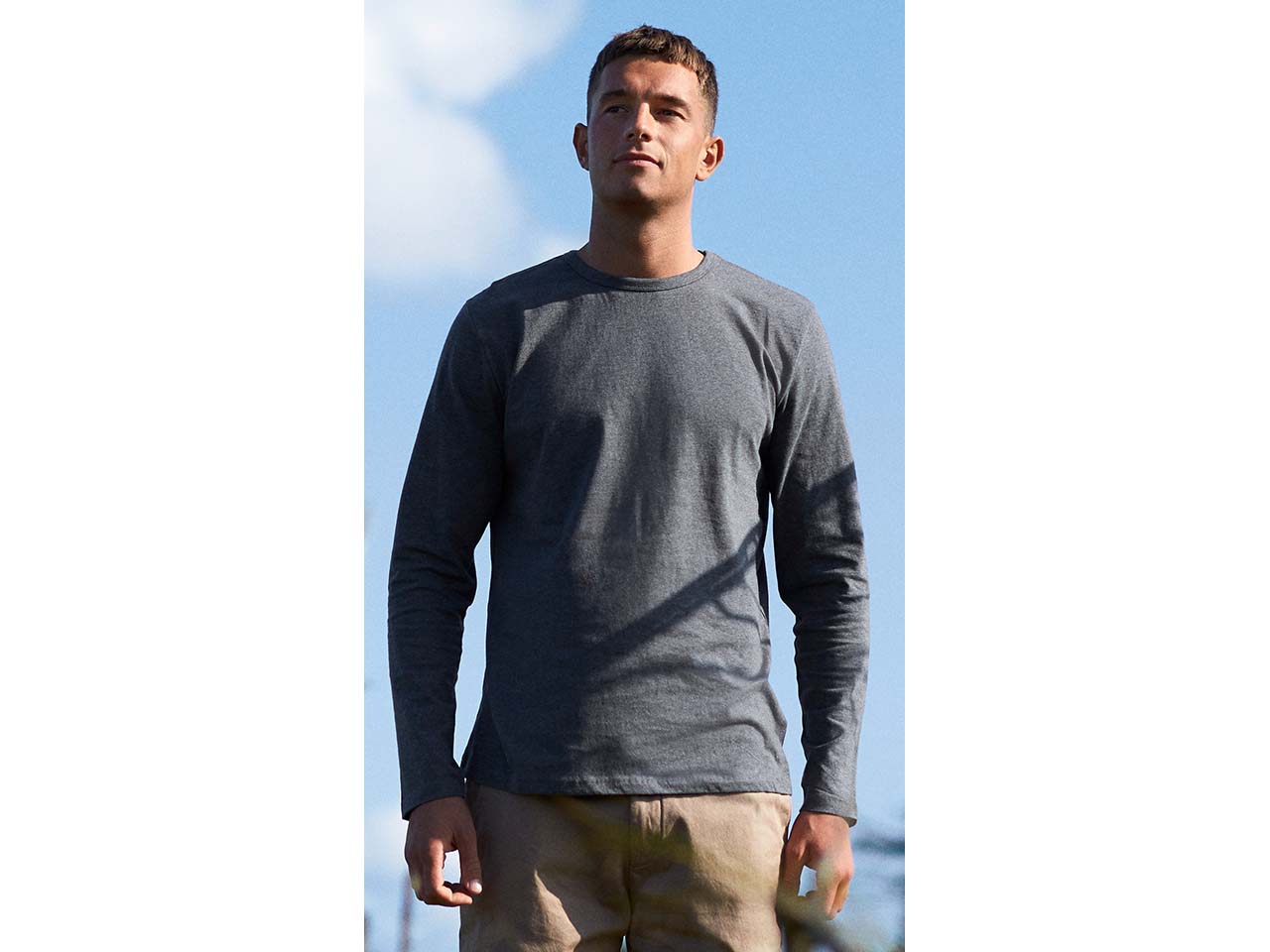 Neutral Bio-Herren-Langarmshirt mit Rundhalsaussschnitt dark heather, Gr. XL
