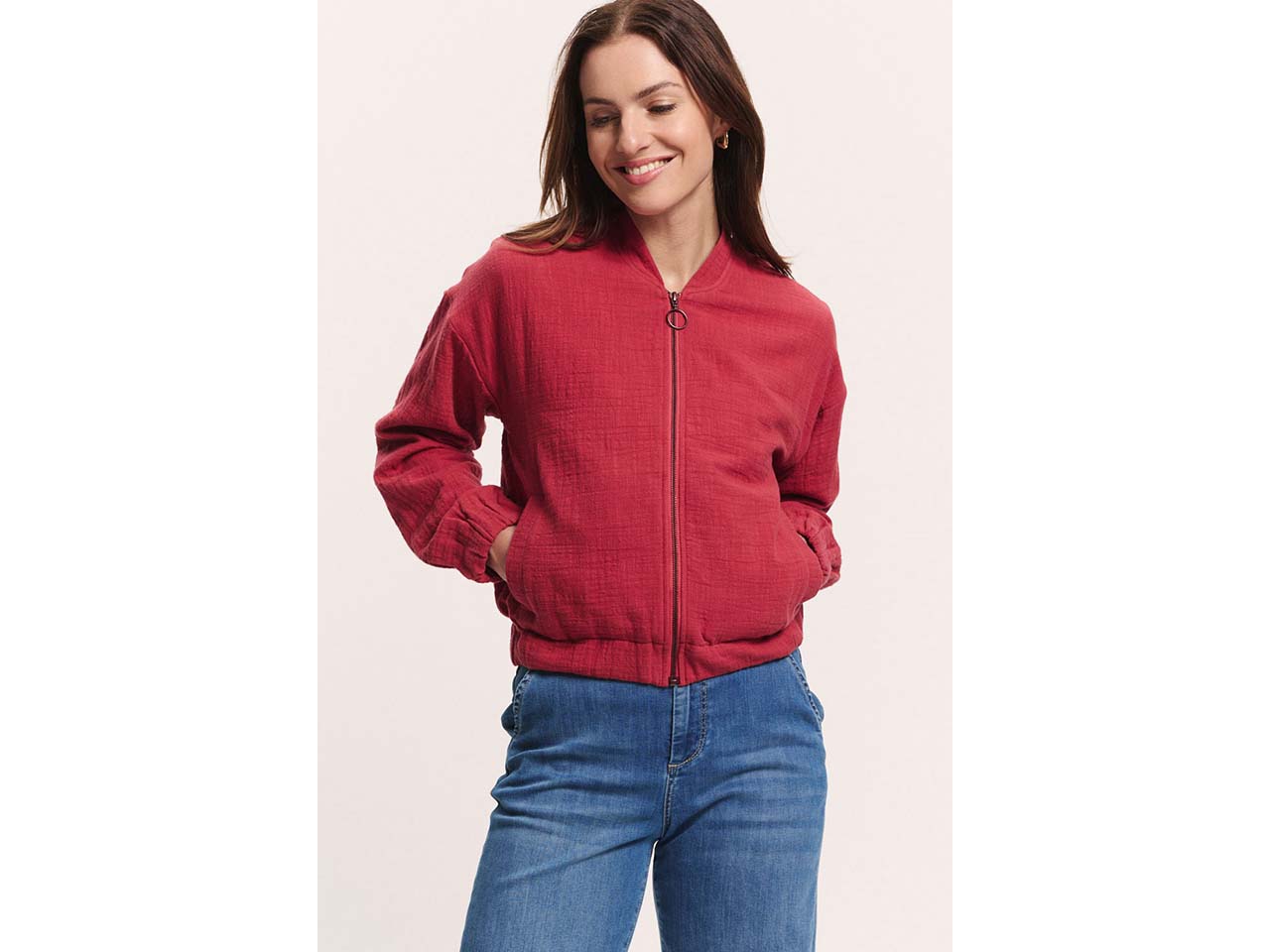 tranquillo Bio-Damen-Musselin-Blouson "Rumii" mit Taschen, garnet red, Gr. 40
