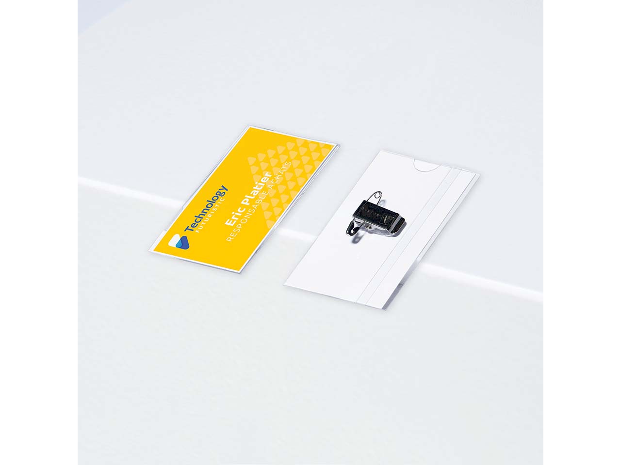 Avery Zweckform 50 Namensschilder mit Hülle, Clip+Pin, 90 x 54 mm