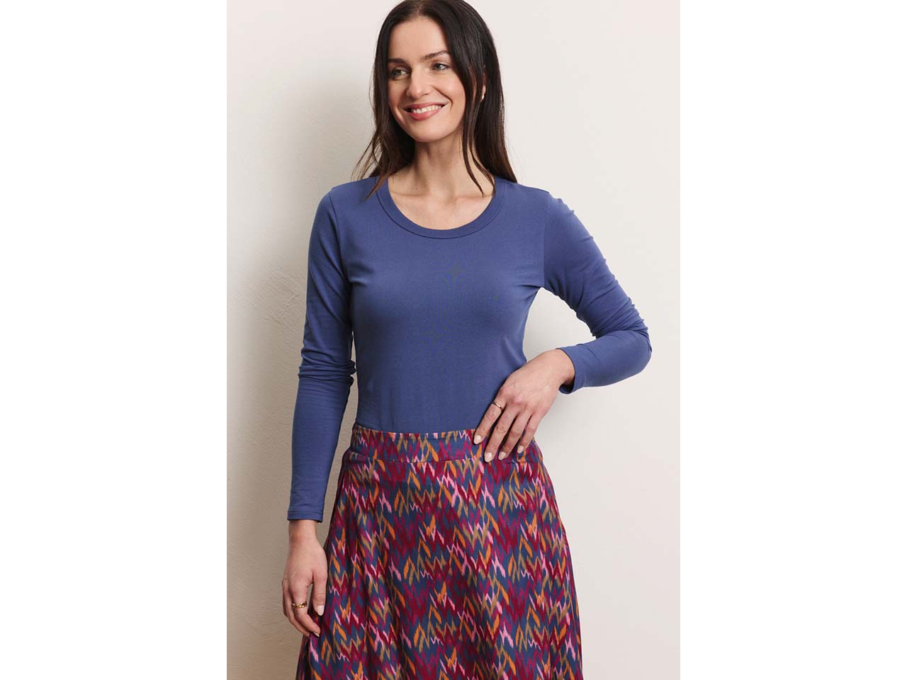 tranquillo Bio-Damen-Langarmshirt 'Tildaa' mit Rundhalsausschnitt, crown blue, Gr. S