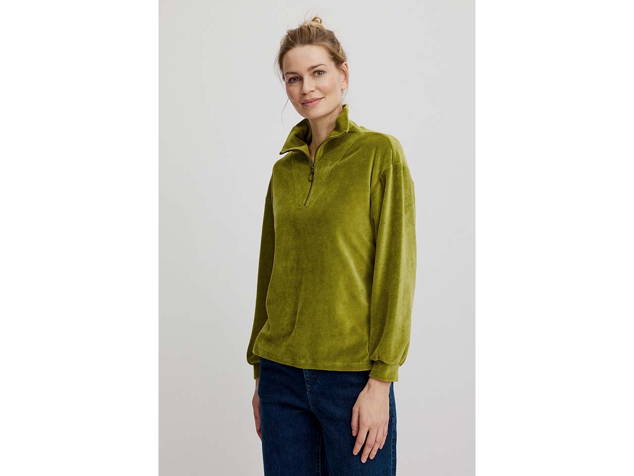 tranquillo Bio-Damen-Troyer aus Nicky Velours, golden cypress, Gr. L