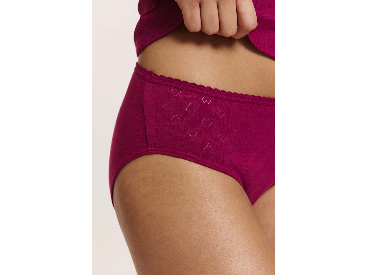 tranquillo 2er-Pack Bio-Damen-Slip 'Puaa' mit Ajour-Spitze, raspberry, Gr. S