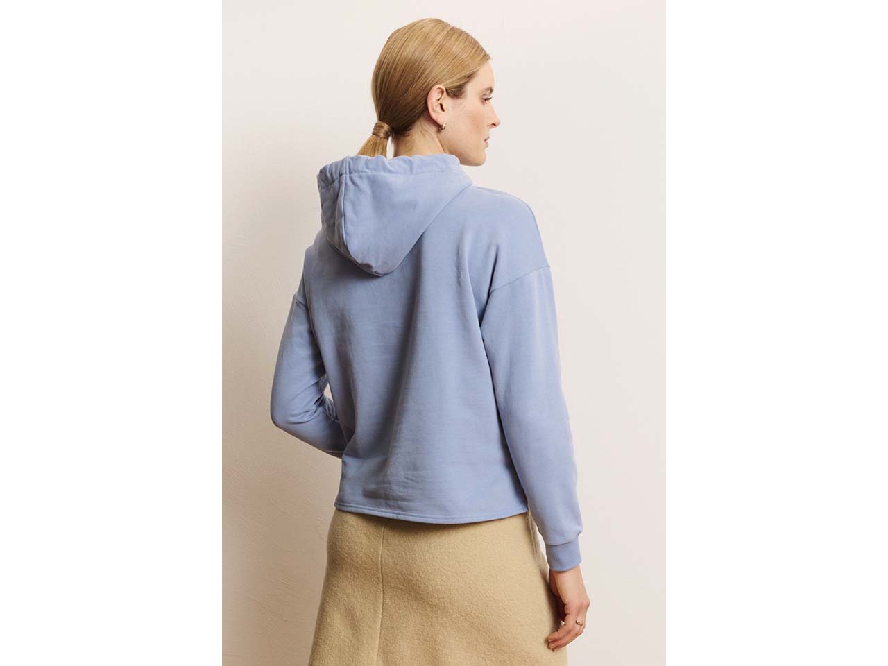 tranquillo Bio-Damen-Hoodie 'Arvidee' kurz geschnitten, tempest blue, Gr. S