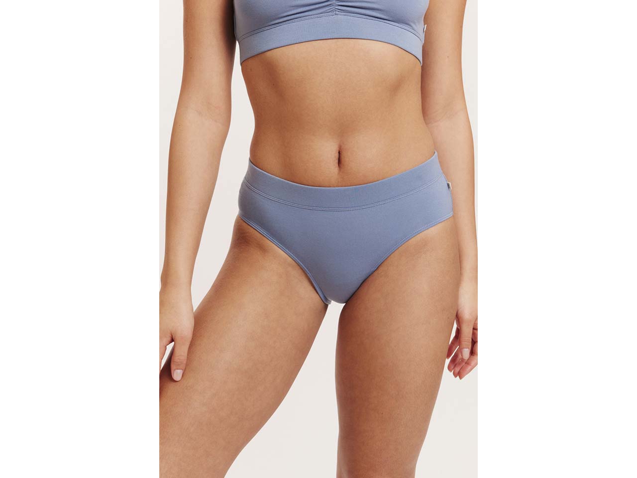 tranquillo Damen-Slip "Pennyy" im klassischen Bikinischnitt aus Tencel, tempest blue, Gr.M