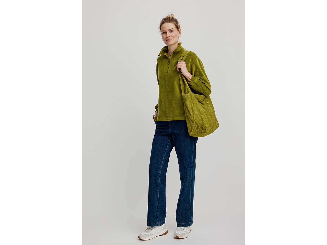 tranquillo Bio-Damen-Troyer aus Nicky Velours, golden cypress, Gr. L