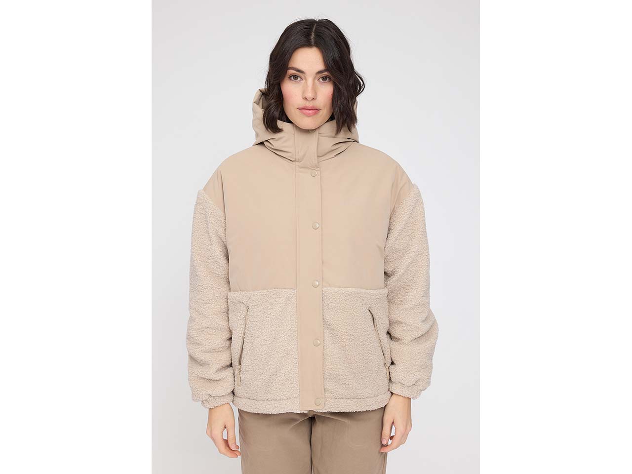 MAZINE Damen-Winterjacke 'Fabric Blocking' mit Reißverschlusstaschen, oat/natural, Gr. S
