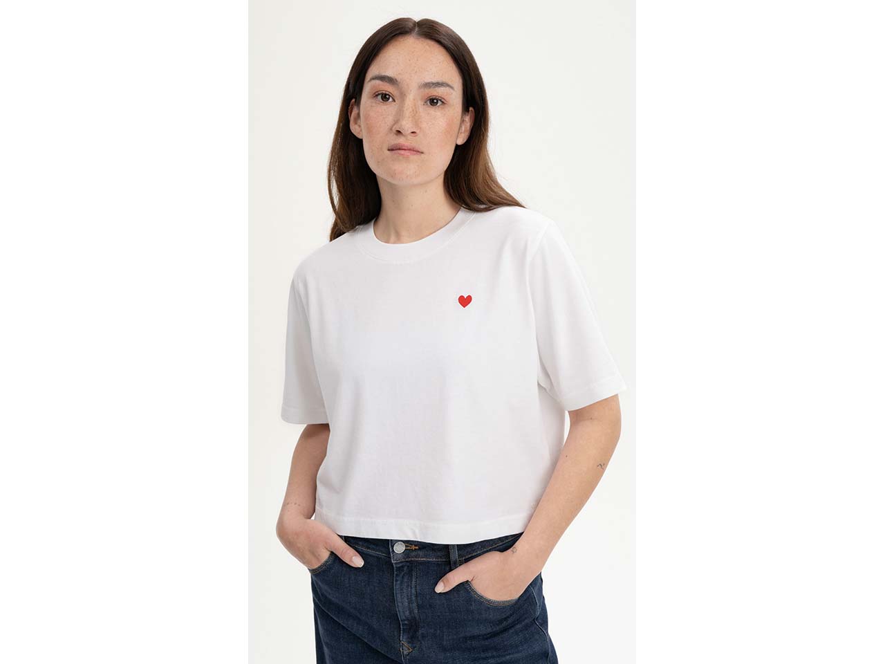 MELA Bio-Damen-T-Shirt "JOSHNA" mit Herz-Stickerei, cropped, weiß, Gr. M