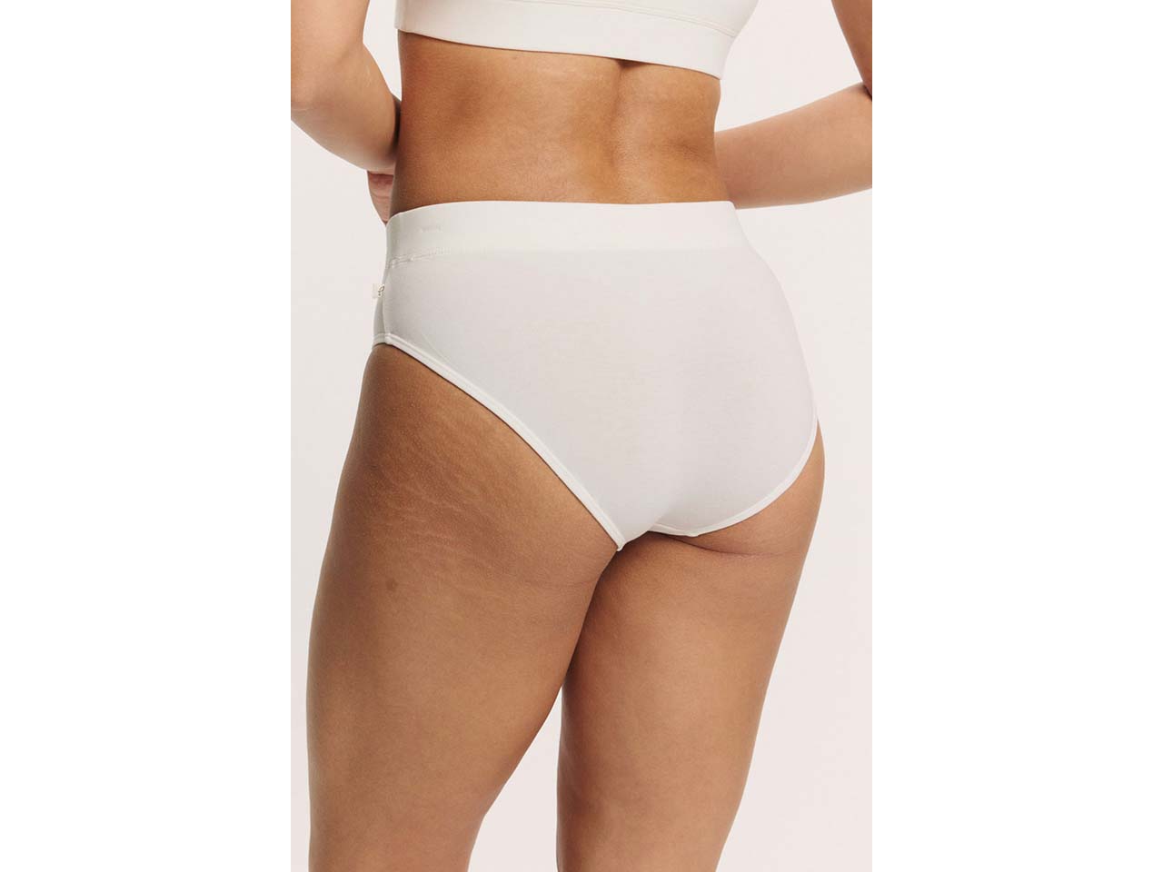 tranquillo Damen-Slip "Pennyy" im klassischen Bikinischnitt aus Tencel, white, Gr. M