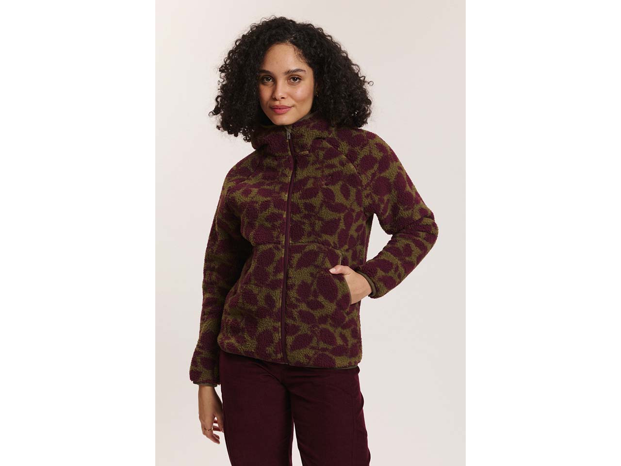tranquillo Damen-Teddy-Fleecejacke "Alinaa" mit Kapuze, burgundy botanics, Gr. S