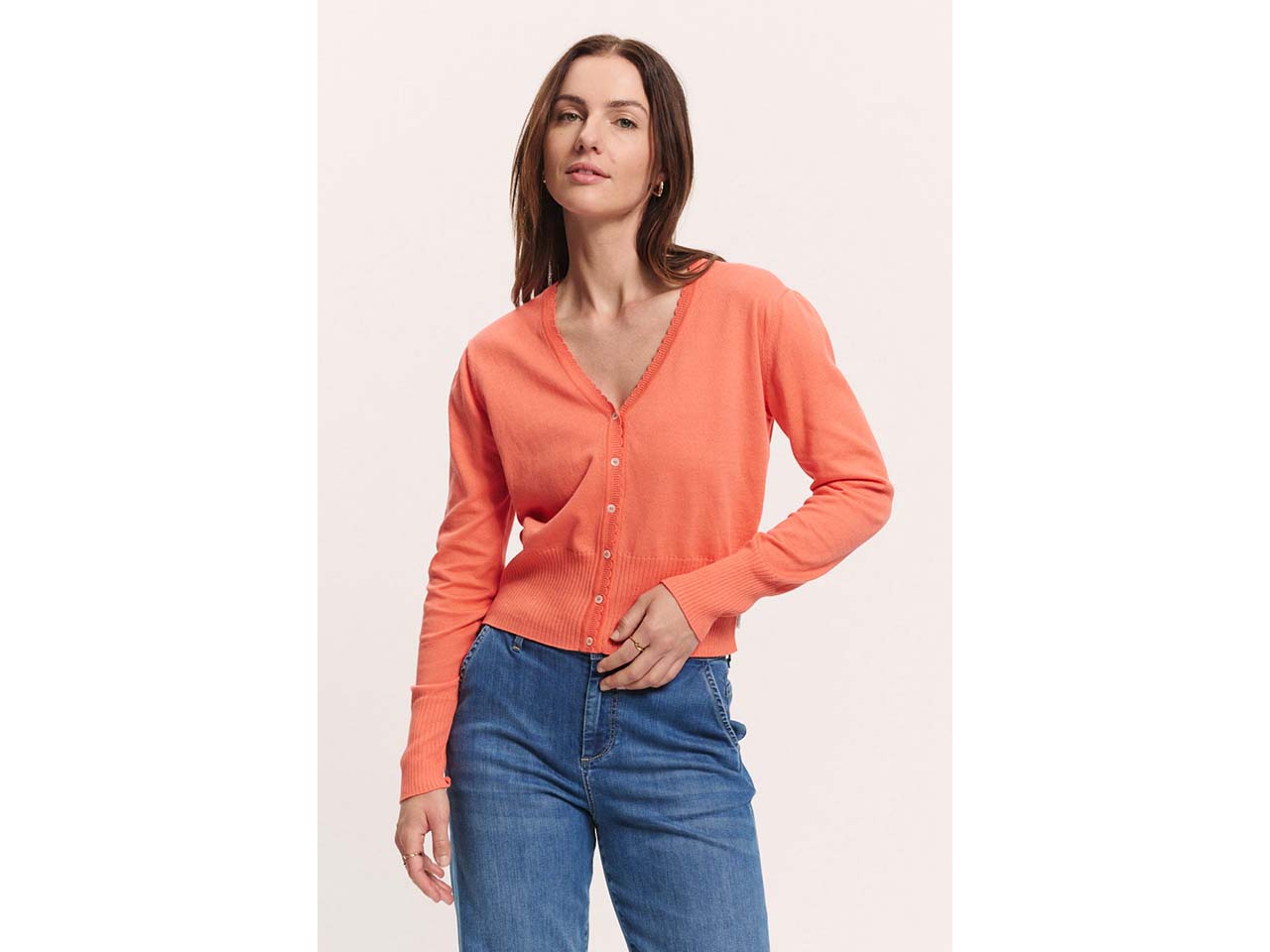 tranquillo Bio-Damen-Cardigan "Linaa" mit Zierkante am V-Ausschnitt, camellia orange, Gr.L