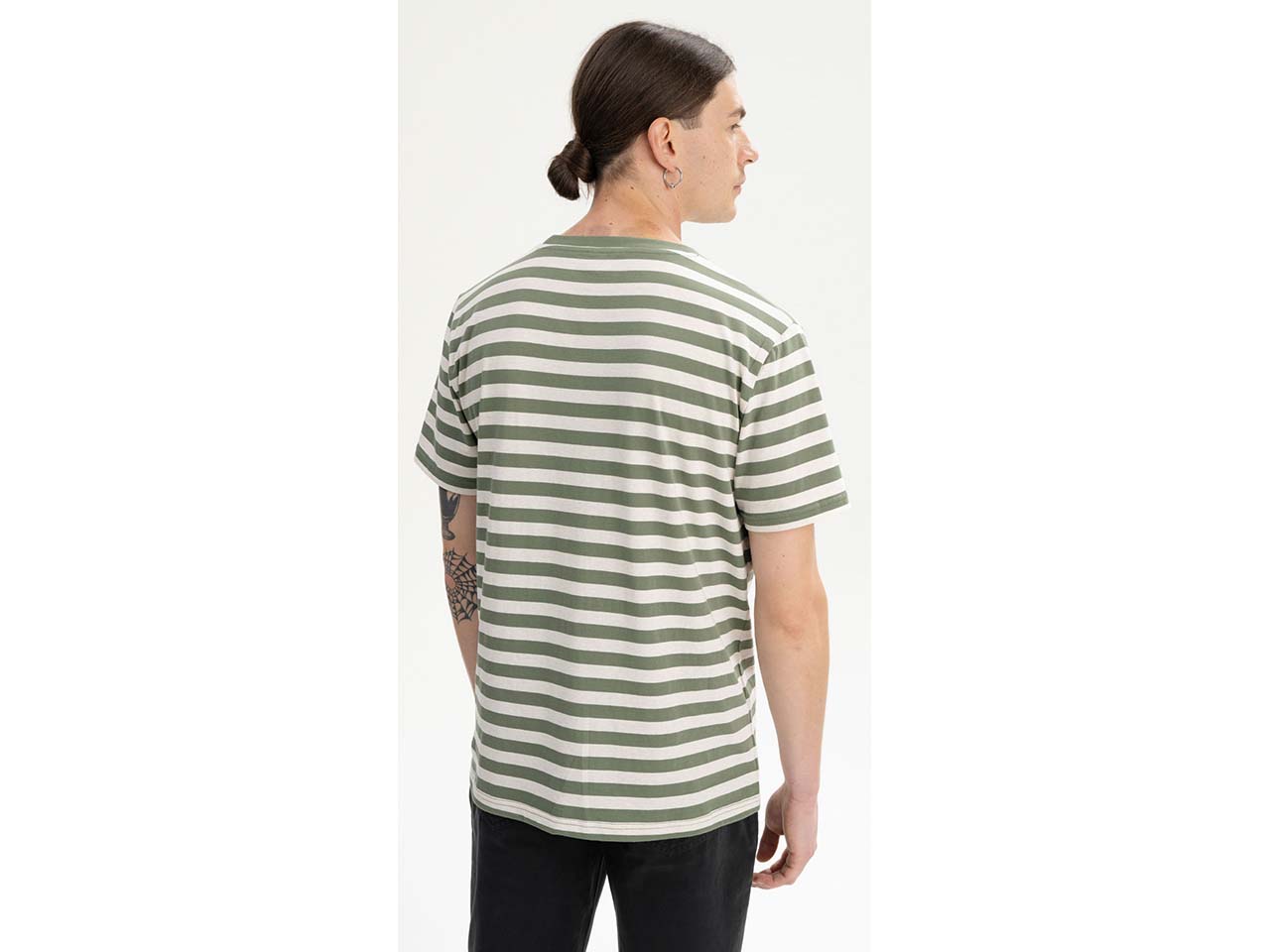 MELA Bio-Herren-T-Shirt "SADHIL" mit Feinripp-Rundhalsausschnitt, thymian gestreift, Gr. L