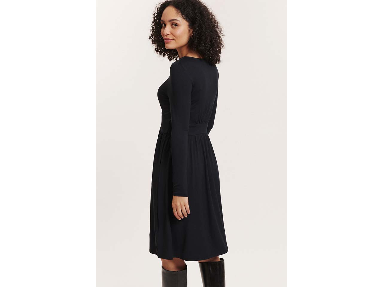 tranquillo Bio-Damen-Midi-Kleid 'Moonii' mit 50 % Woll-Anteil, mit Taschen, black, Gr. S