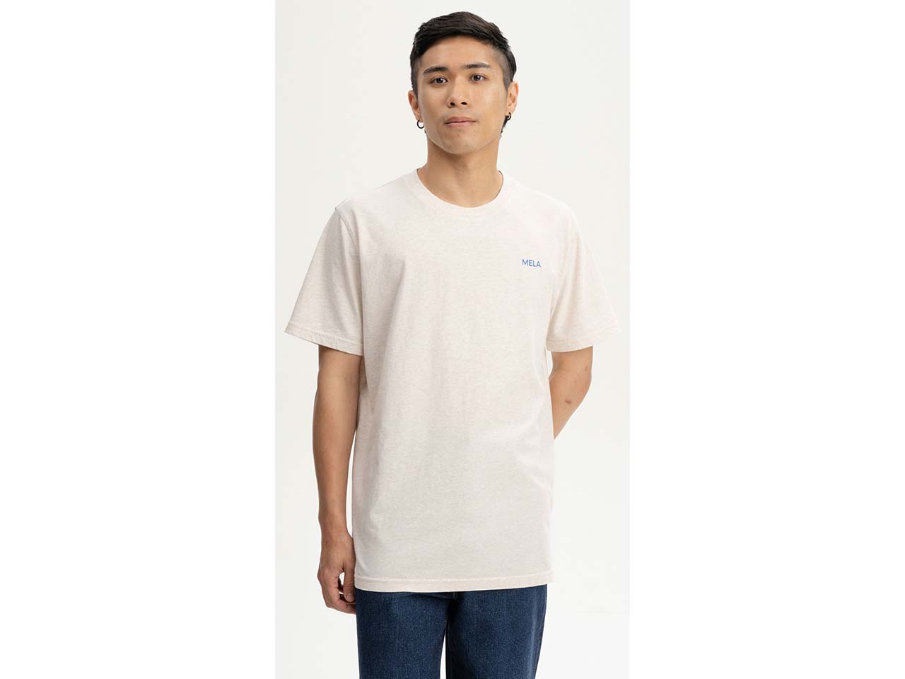 MELA Bio-Herren-T-Shirt "SADHIL" mit Rücken-Print, cream melange/be kind, Gr. M