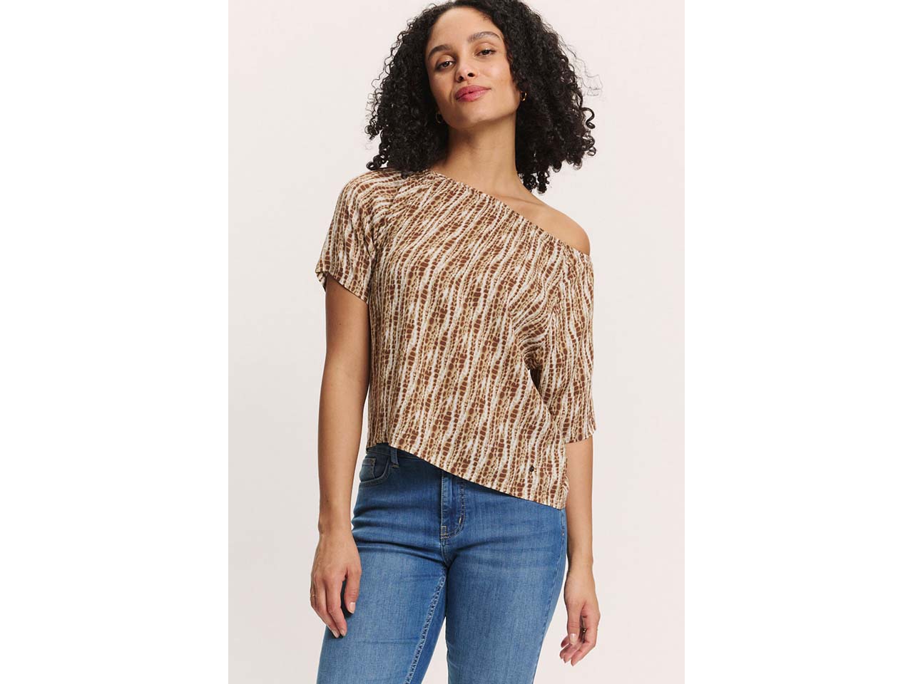 tranquillo Damen-Bluse "Ruuth" aus Crinkle-Viskose, sand batik, Gr. 40